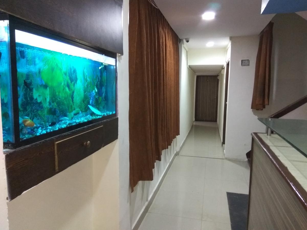 Hotel Shiva ปันเวล ภายนอก รูปภาพ